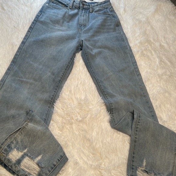 Jeans - Picture 4 of 8